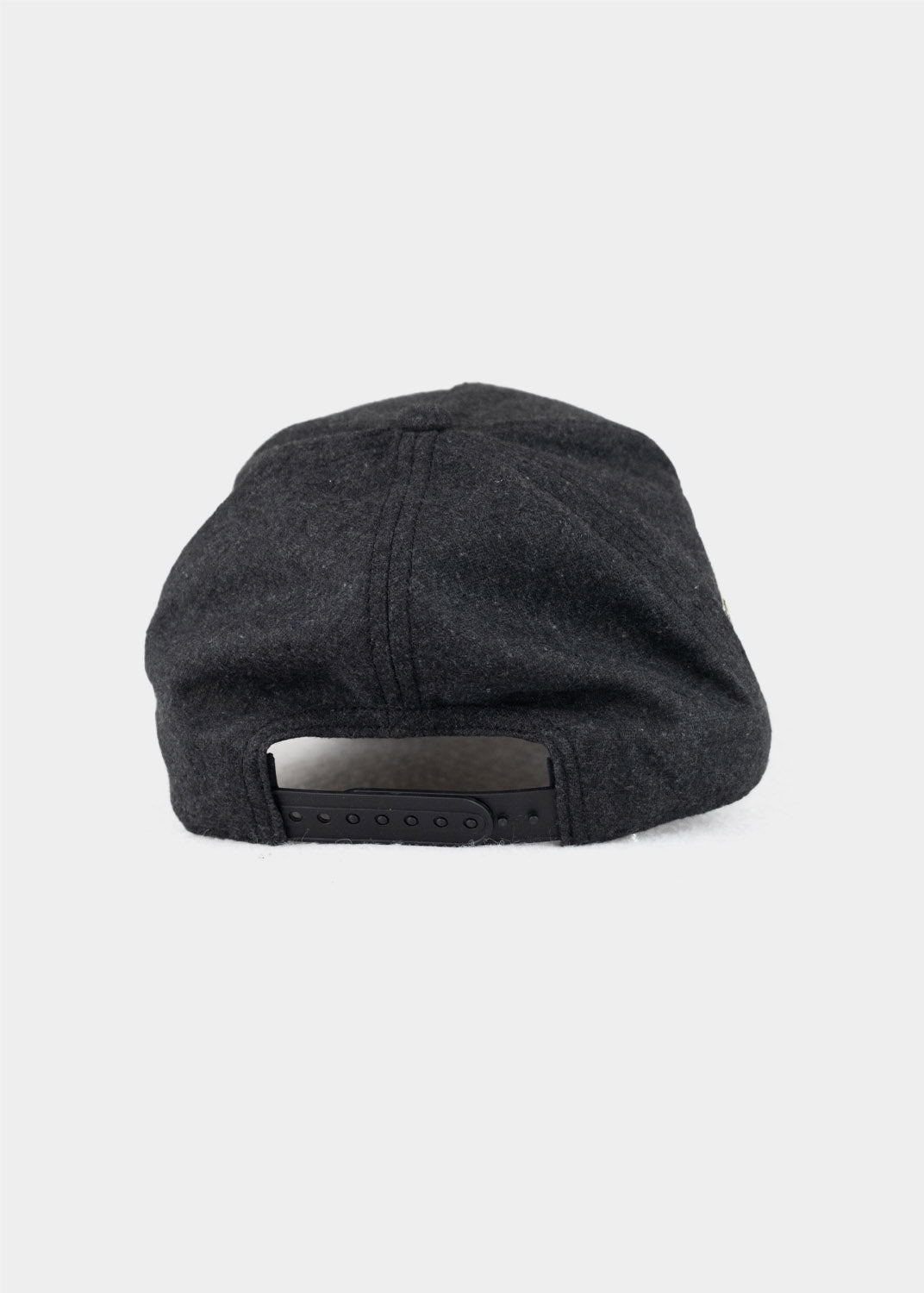 Cap "B" - dunkelgrau (Curved) - Image 5
