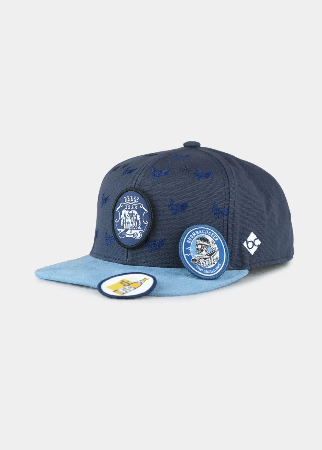 Caps