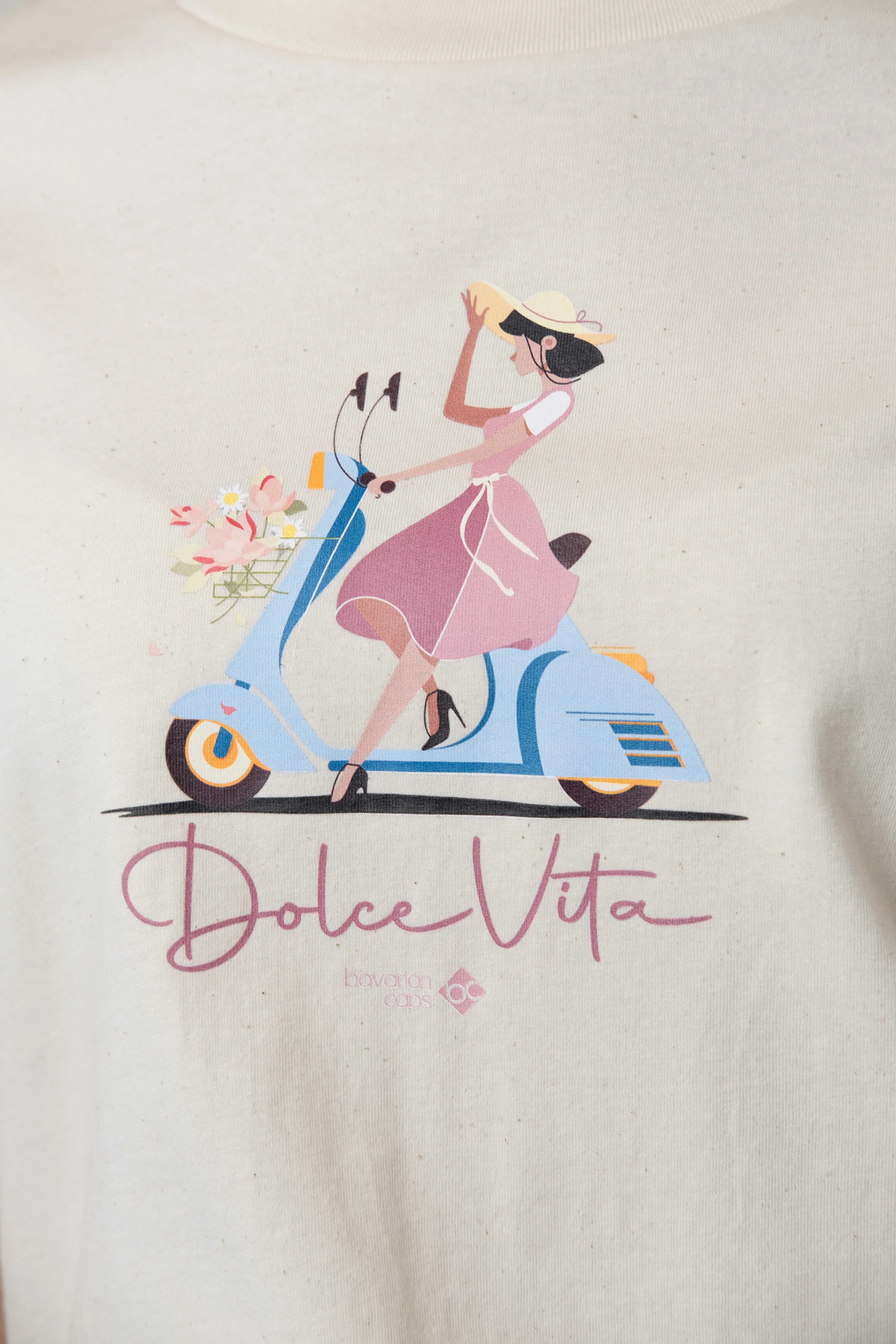 T-Shirt "Dolce Vita: Roller" - natur - Image 3